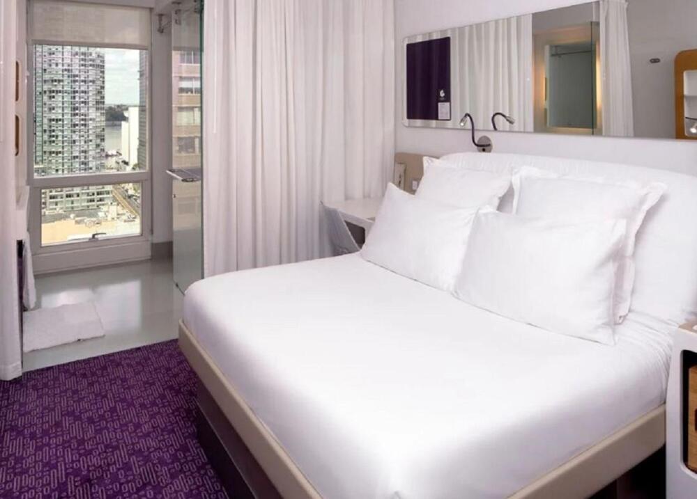 Foto de una habitación de Hotel YOTEL New York Times Square