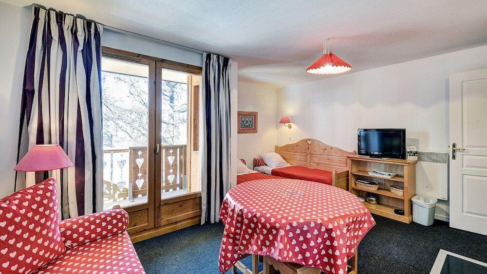 Foto de una habitación de Vacancéole - Résidence Vega