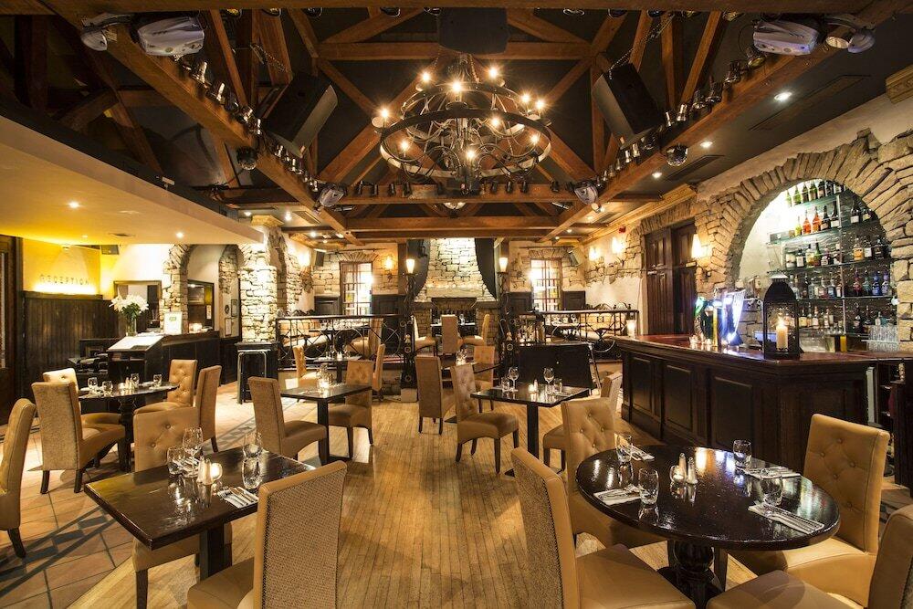 Foto de restauración de Da Vinci&amp;#039;s Hotel