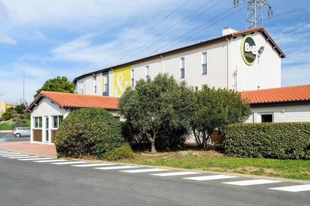 Foto del exterior de B&amp;amp;B HOTEL Narbonne 1