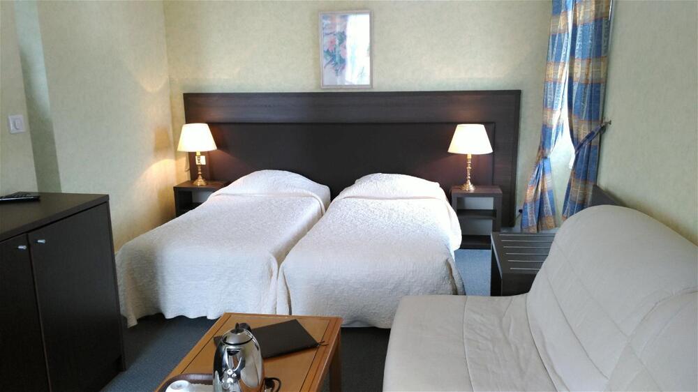 Foto de una habitación de L&amp;#039;Armoric Hôtel