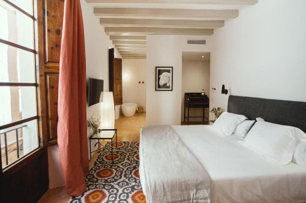 Foto de una habitación de Hotel Canavall