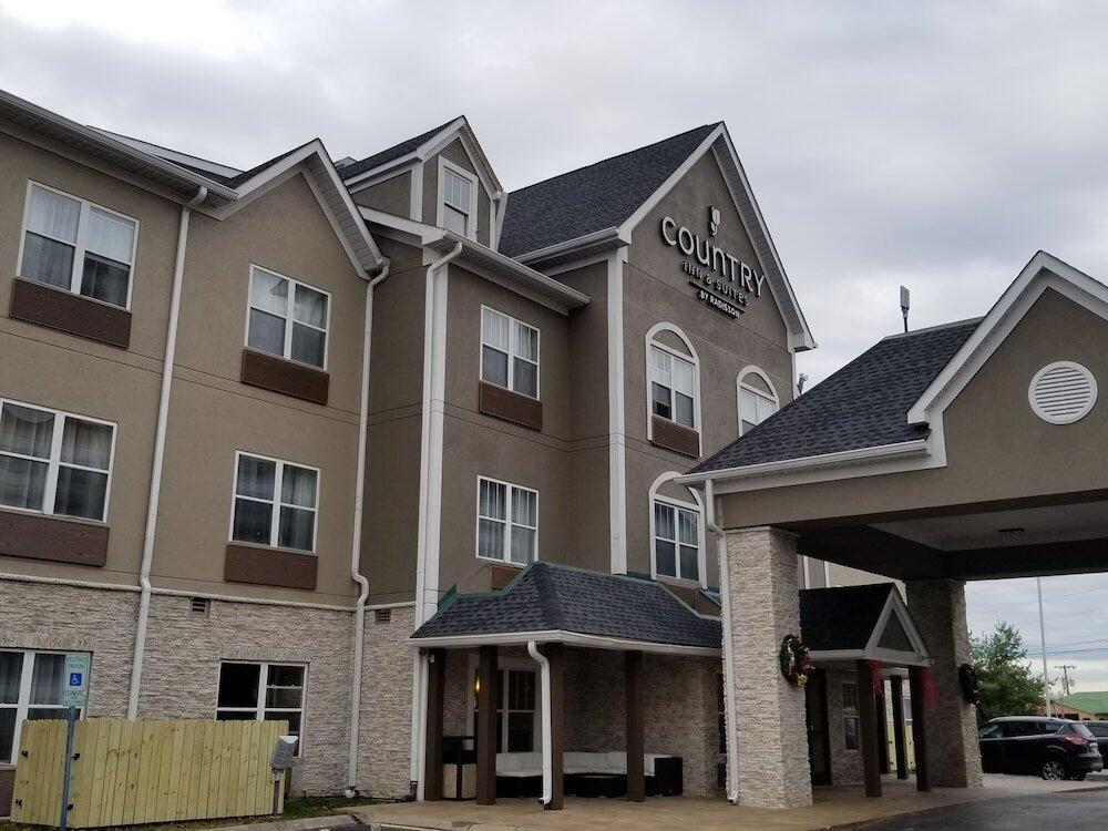 Foto del exterior de Hotel Country Inn &amp;amp; Suites by Radisson, Nashville Airport East, TN