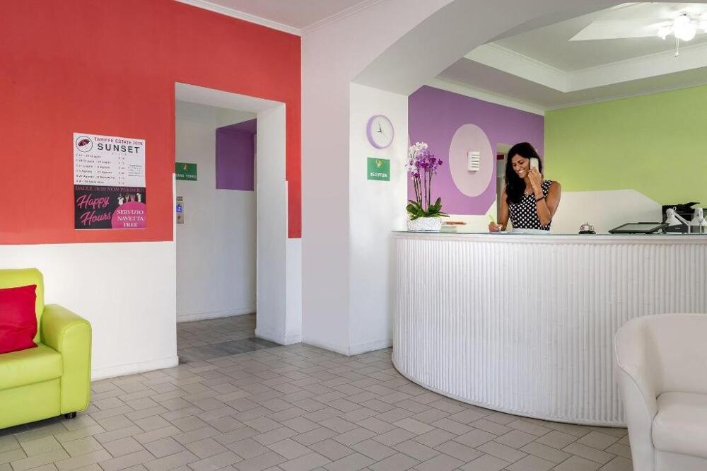 Foto de las zonas nobles de Hotel La Perla