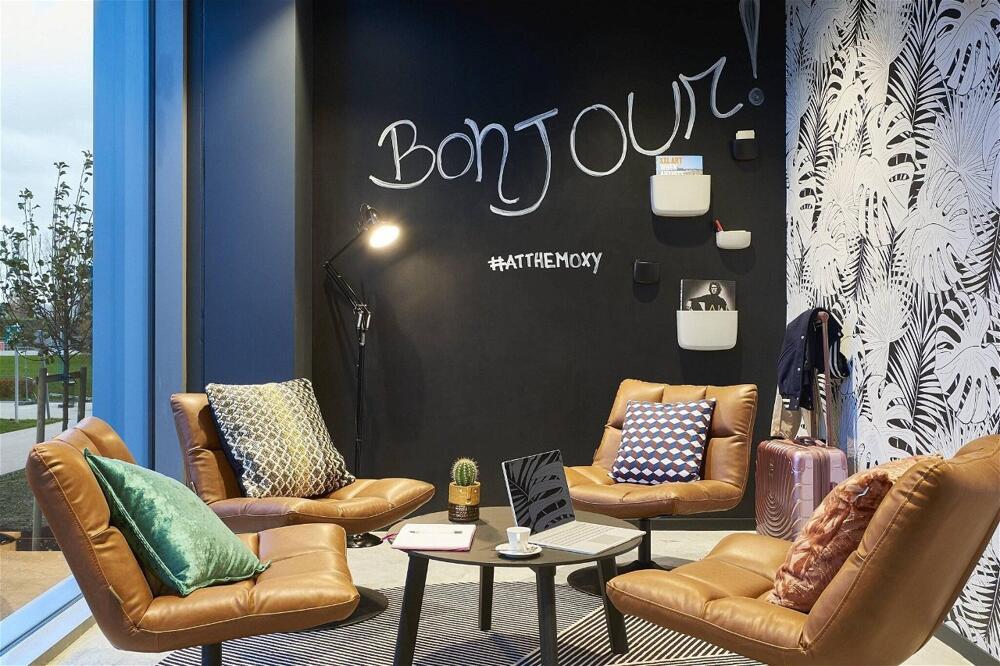 Foto general de Hotel Moxy Paris Charles de Gaulle Airport
