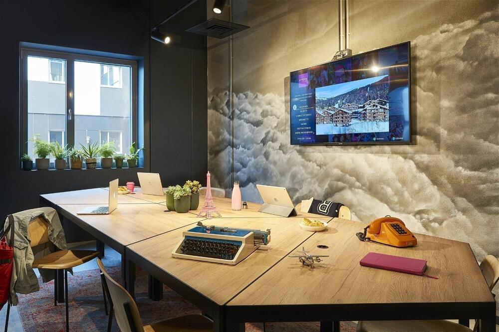 Foto general de Hotel Moxy Paris Charles de Gaulle Airport