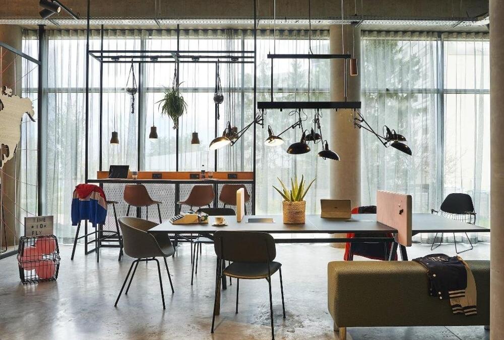 Foto general de Hotel Moxy Paris Charles de Gaulle Airport