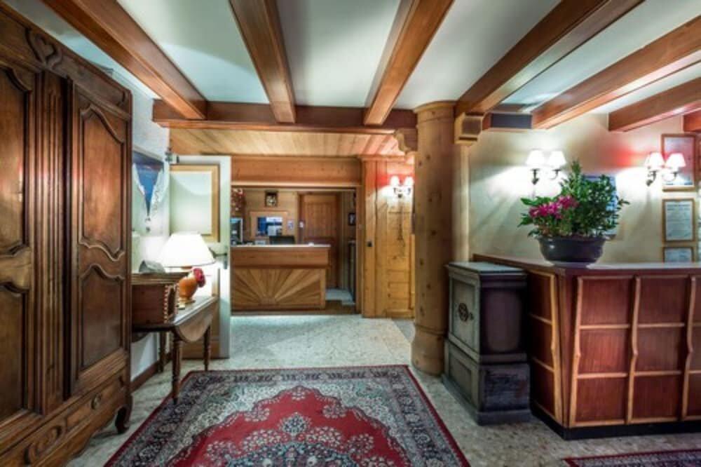 Foto de los servicios de Hotel Les Crêtes Blanches