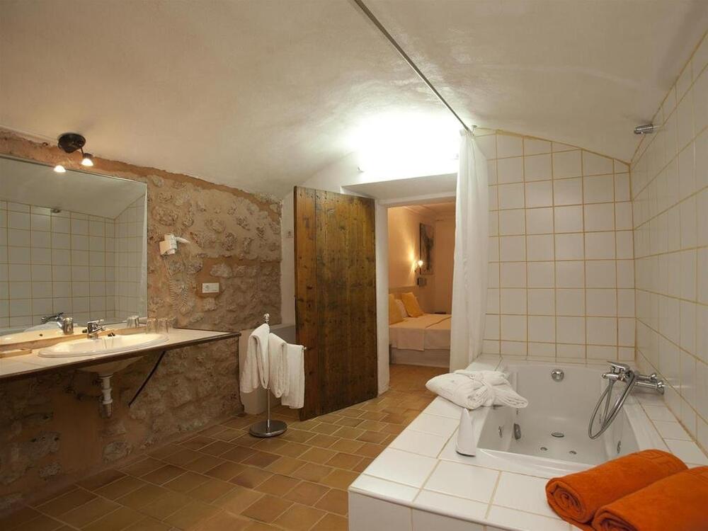 Foto general de Fornalutx Petit Hotel - Turismo de Interior