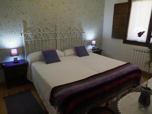 Foto de una habitación de Hostal Almanzor Gredos