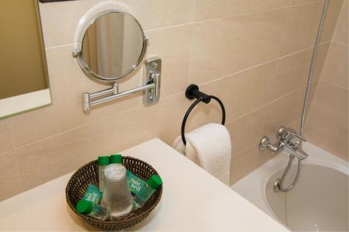 Foto de una habitación de Hotel Jardí Apartaments
