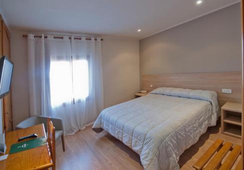 Foto general de Hotel Jardí Apartaments