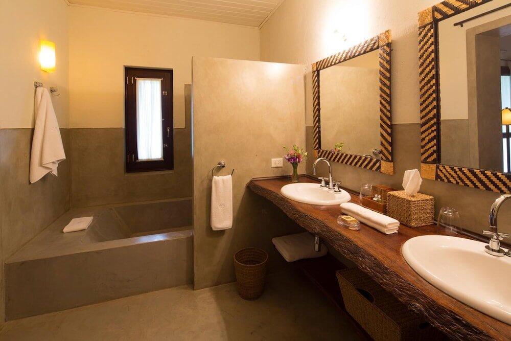 Foto del baño de Puerto Valle Hotel de Esteros