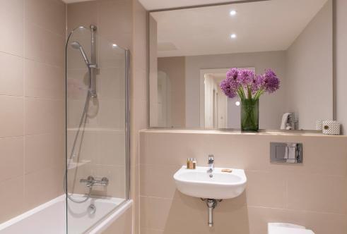 Foto del baño de Apartamentos Cove Minshull Street