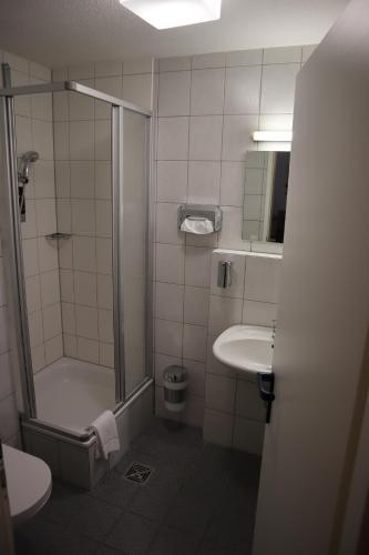 Foto del baño de Avenue Hotel