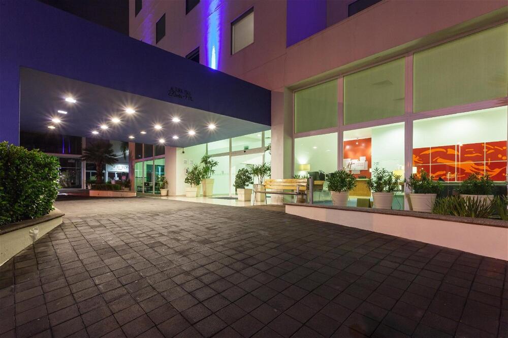 Foto general de Holiday Inn Express Guadalajara Iteso, an IHG Hotel
