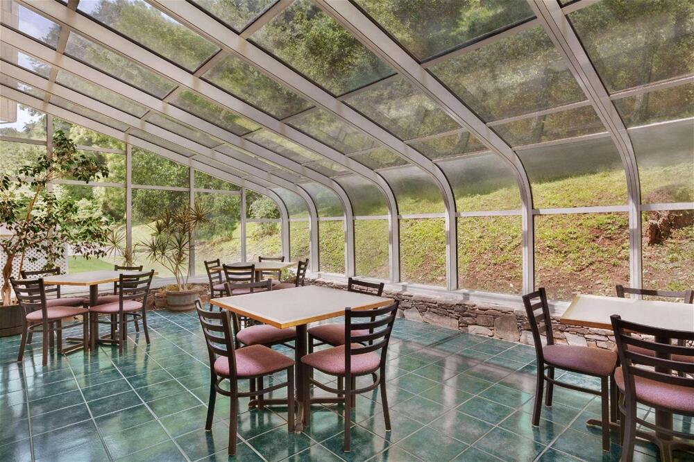 Foto de restauración de Hotel Super 8 by Wyndham Cherokee