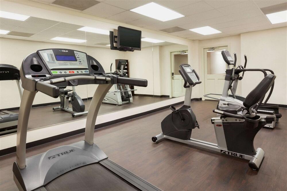 Foto de los servicios de Hotel Super 8 by Wyndham Cherokee