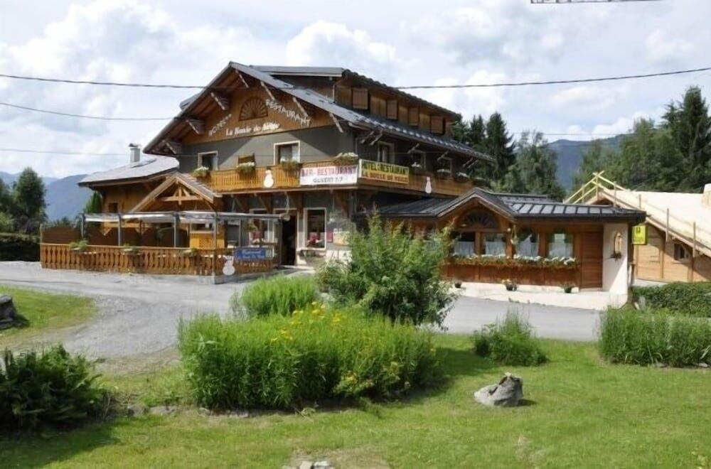 Foto del exterior de Hotel La Boule de Neige