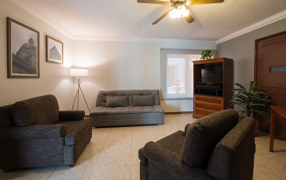 Foto de una habitación de Del Marques Hotel and Suites