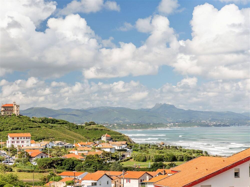 Foto general de Casa de 2 habitaciones en Biarritz con piscina y vistas al mar, 43 m², 2 bedrooms