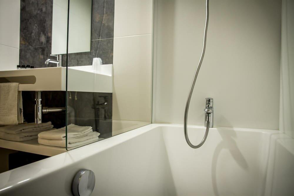 Foto del baño de Hôtel Mir