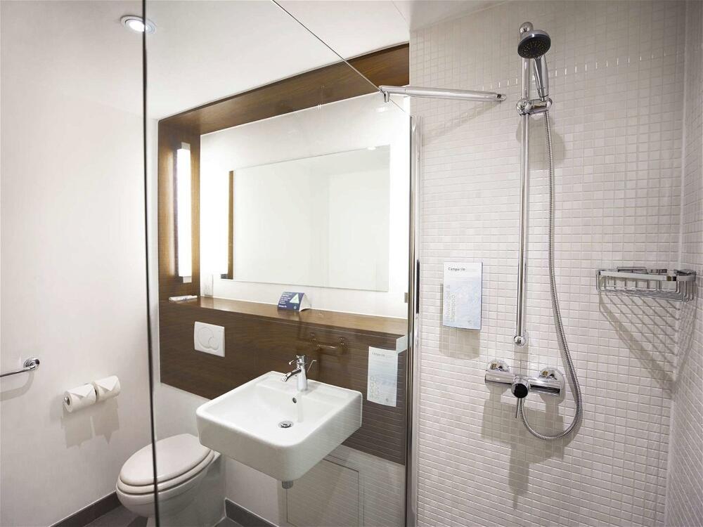 Foto del baño de Campanile Hotel Northampton