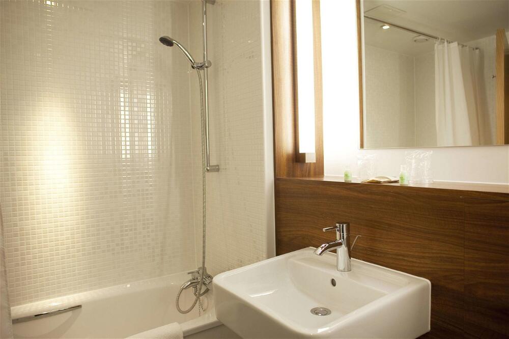 Foto del baño de Campanile Hotel Northampton