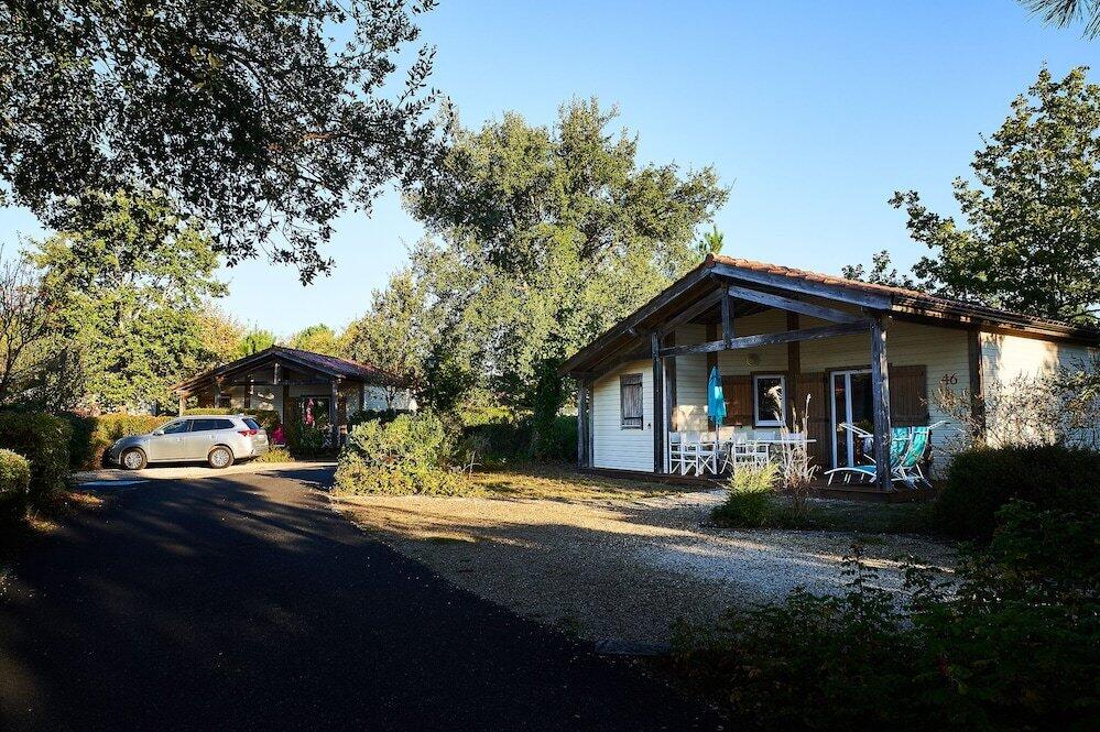 Foto del exterior de Camping Les Cottages Du Lac