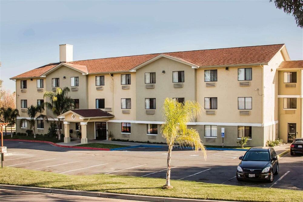 Foto del exterior de Motel Super 8 by Wyndham Vacaville