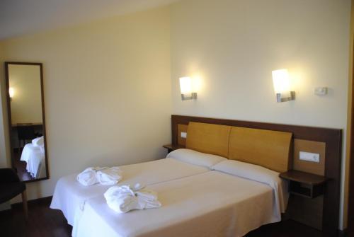 Foto de una habitación de Hotel El Salugral Termal Resort