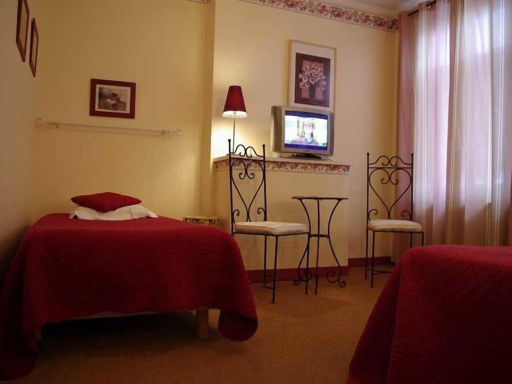 Foto de una habitación de The Originals Boutique, Hôtel d&amp;#039;Angleterre, Fécamp