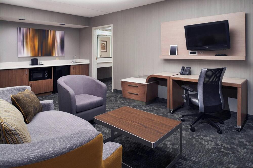 Foto de una habitación de Hotel Courtyard Cleveland Independence