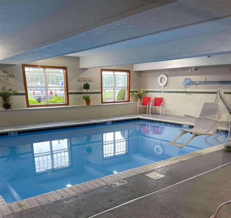 Foto de los servicios de Hotel Country Inn &amp;amp; Suites by Radisson, Macedonia, OH