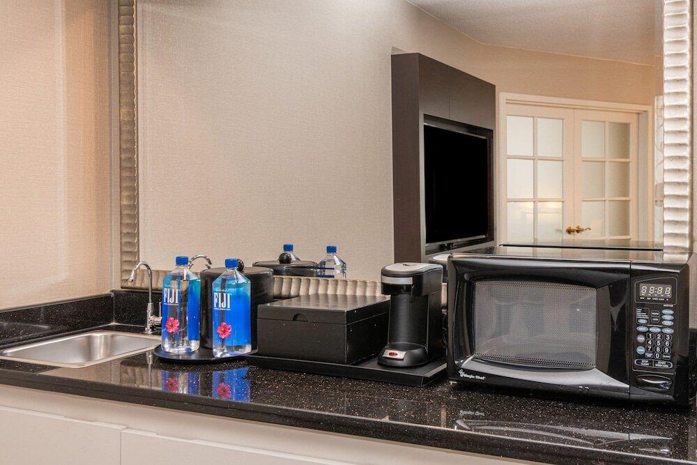 Room – Hotel Chicago Marriott Suites Deerfield