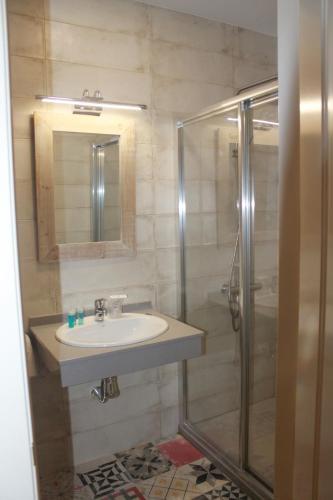 Foto del baño de Hotel Torre del Oro