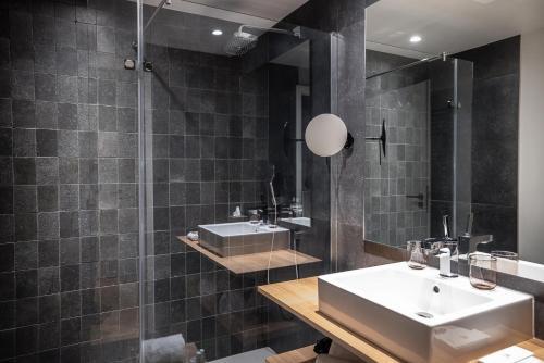 Foto de una habitación de Hotel Relais et Châteaux Le Chambard