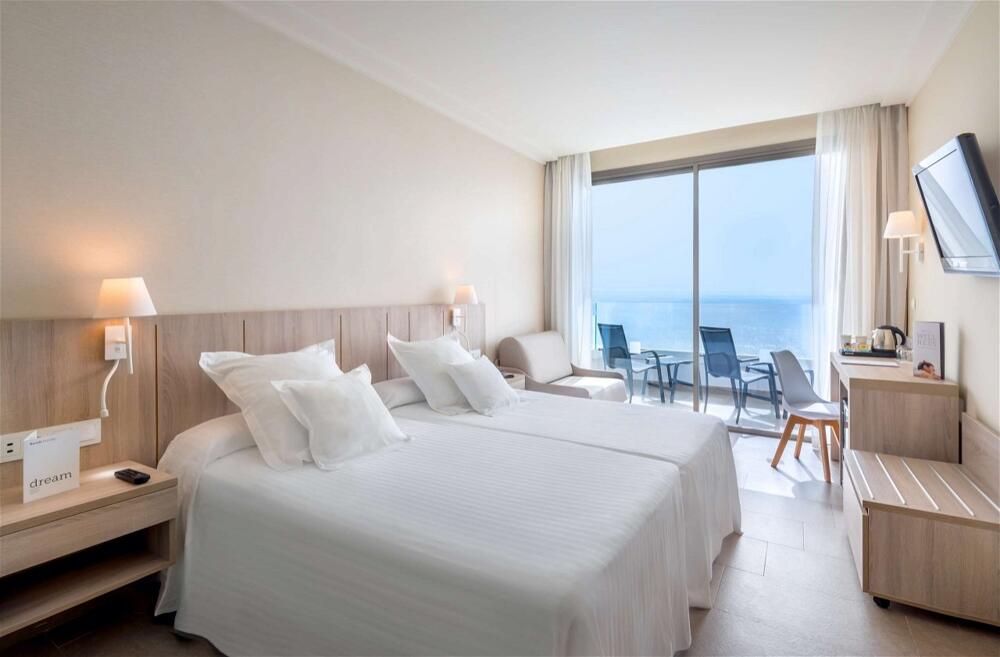 Foto de una habitación de Complejo Barceló Santiago - Adults Only
