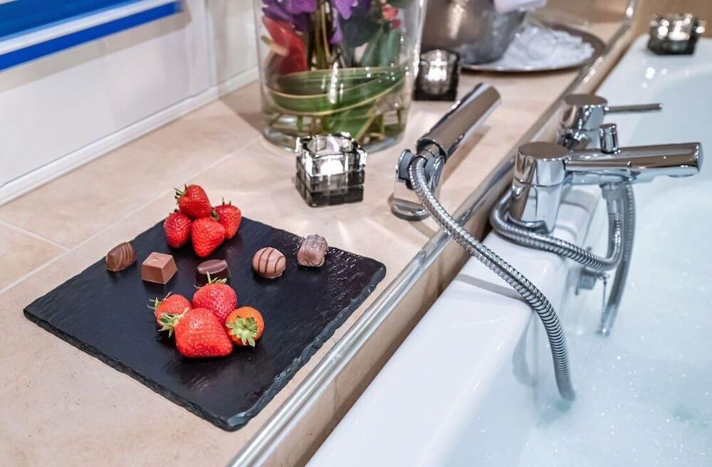 Foto del baño de Hotel Rocpool Reserve Luxury Highland Package