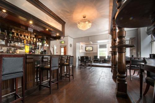 Dining – The Imperial Crown Hotel