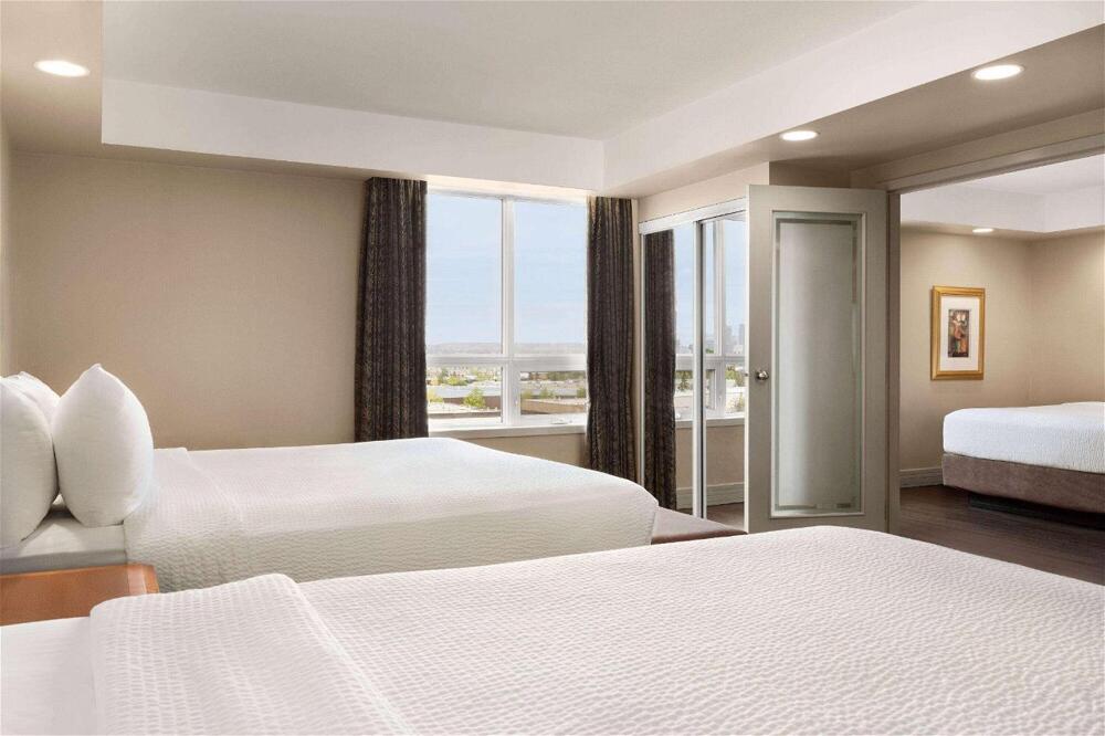 Foto de una habitación de Royal Hotel Calgary, Trademark Collection by Wyndham