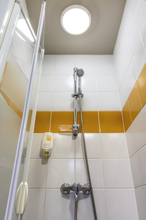 Foto del baño de Aparthotel Adagio Access Paris Vanves Porte de Chatillon