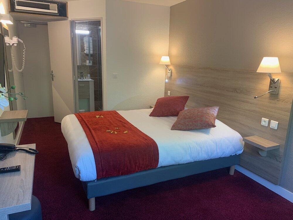 Foto de una habitación de The Originals City, Hôtel Costières, Nîmes