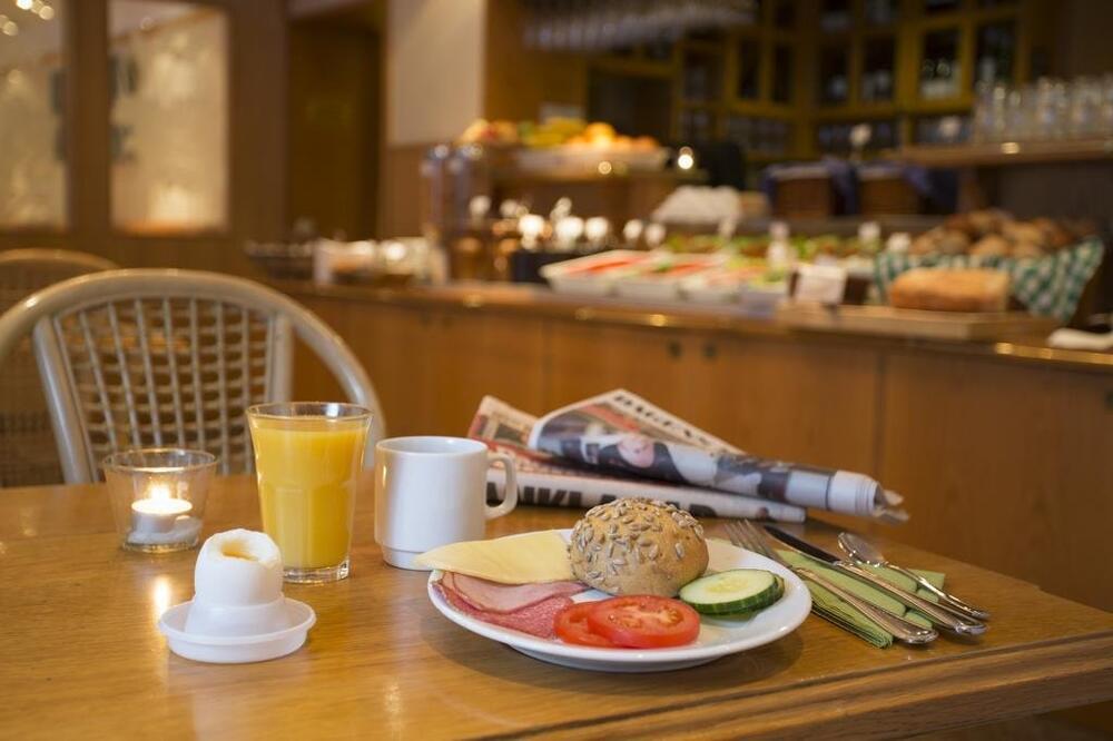 Foto general de Crystal Plaza Hotel