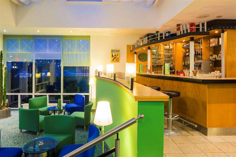 Foto de restauración de Hotel Am Terrassenufer