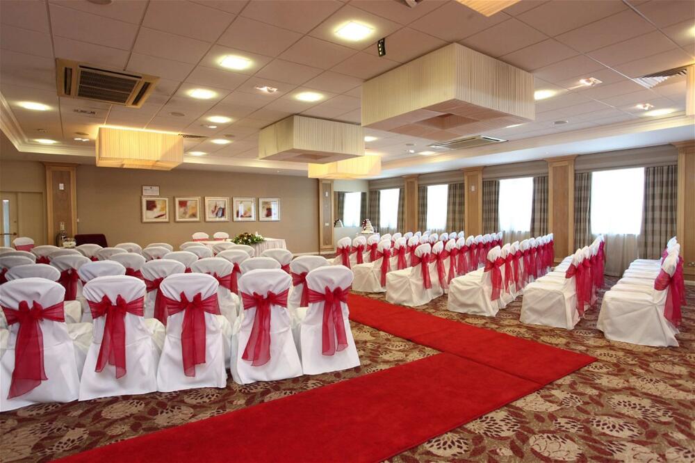 Foto de los servicios de Marks Tey Hotel Colchester