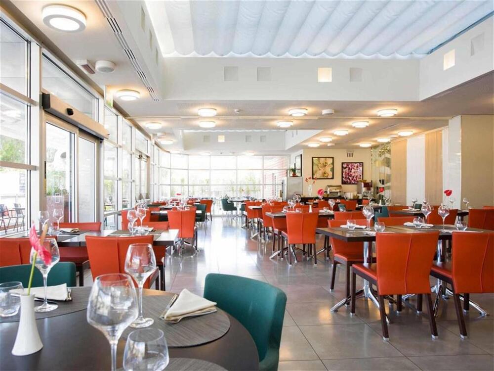 Foto general de Hotel Novotel Salerno Est Arechi