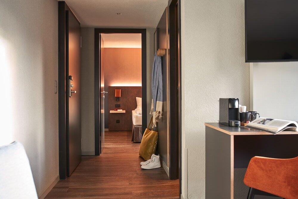 Foto de una habitación de The Hey Hotel