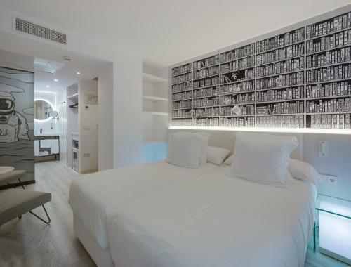 Foto de una habitación de Hotel Dormirdcine Alicante