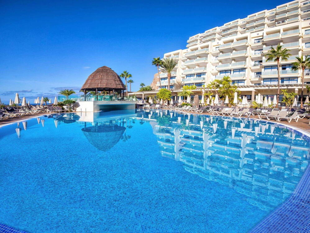 Foto del exterior de Hotel Princess Taurito
